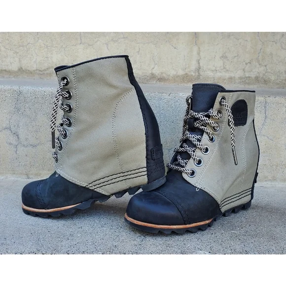 Sorel | Shoes | Sorel Lexie Wedge Greyblack Boots Size 6  display picture 1